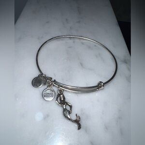 Mermaid Bracelet🧜🏼‍♀️🧜🏼‍♀️